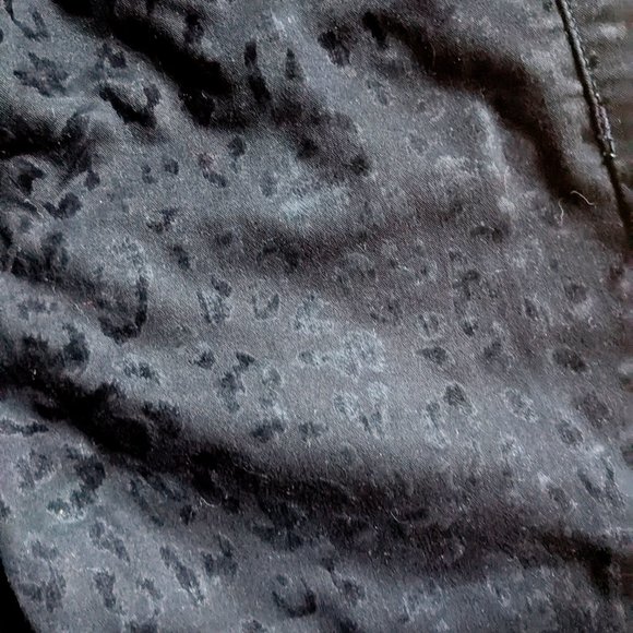 Suko Jeans Black velvet animal leopard print skiny jeans - Picture 13 of 15